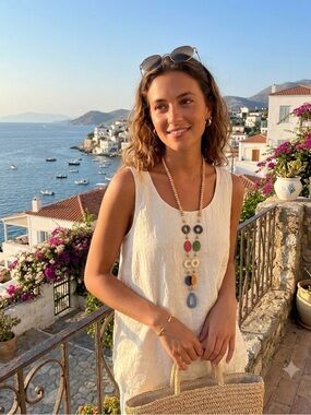 BEAUTY MODA (made in Italy) White Sleeveless Top with necklace size one size